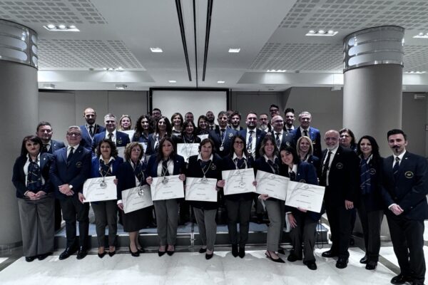 Consegnati diplomi ai neo Sommelier delegazione di Matera dell'Associazione Italiana Sommelier: report e foto