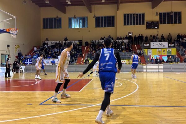 Basket, serie B Interregionale, 16^ giornata, Natale amaro per la Virtus Matera, Catanzaro "suona" il nono stop consecutivo in trasferta: 77-60