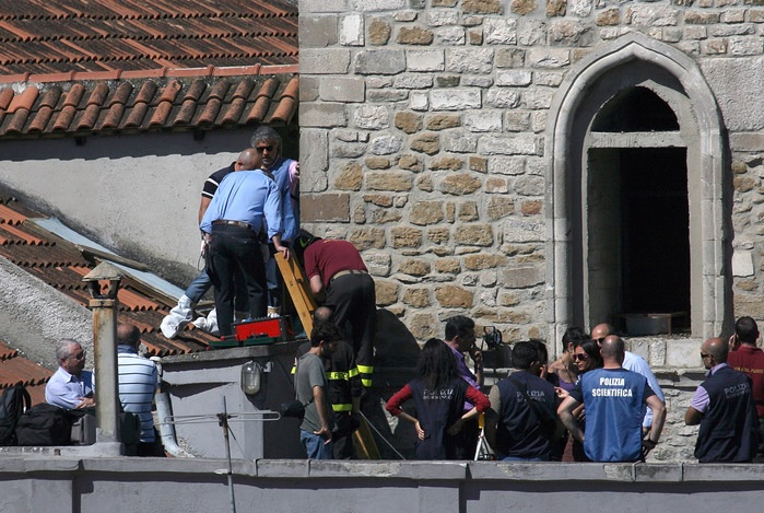 Elisa Claps E Lavori Chiesa Santissima Trinità Di Potenza Libera La Curia Potentina Prima