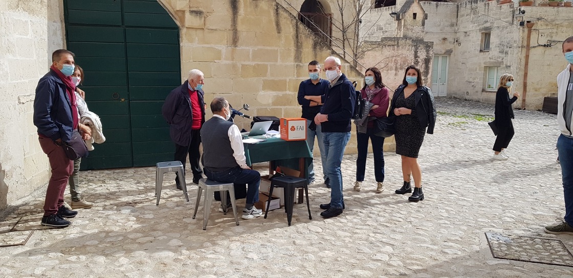 Scopri la Permacultura mentre fai la cacca di Marco Matera