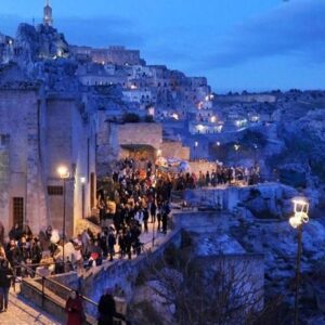 Travel365: Presepe vivente nei Sassi di Matera in vetta alla top 5 dei borghi più belli d'Italia da visitare a Natale