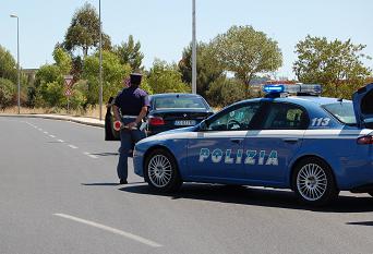 volante_della_polizia_di_stato.jpg