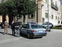 polizia_di_stato_in_piazza_vittorio_veneto.jpg