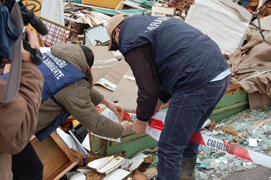 discarica_sequestrata_dai_carabinieri.jpg