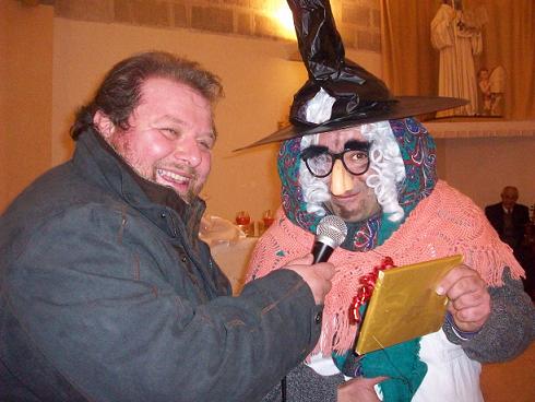 la_befana_intervistata_da_don_mimmo_spinazzola.jpg