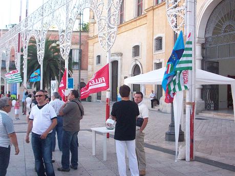 il_gazebo_sotto_le_luminarie_della_bruna.jpg