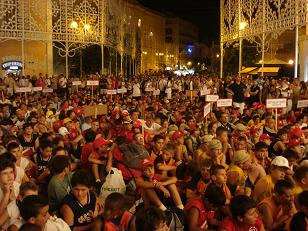 giovani_cestisti_al_minibasket_in_piazza.jpg