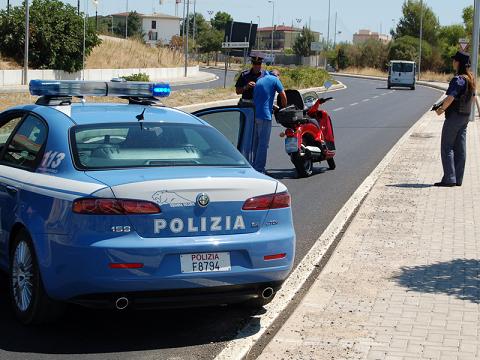 controlli_volante_polizia_di_stato.jpg